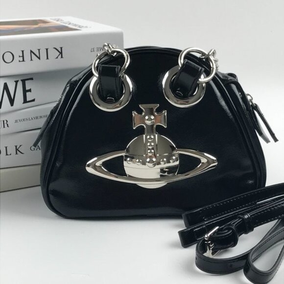 Vivienne Westwood Handbags - Leather Chain Shoulder Bag Vivienne Westwood